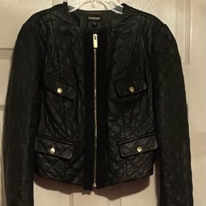 Bebe Crop Leather jacket 🧥 Armpit to armpit 18” shoulder down 17”